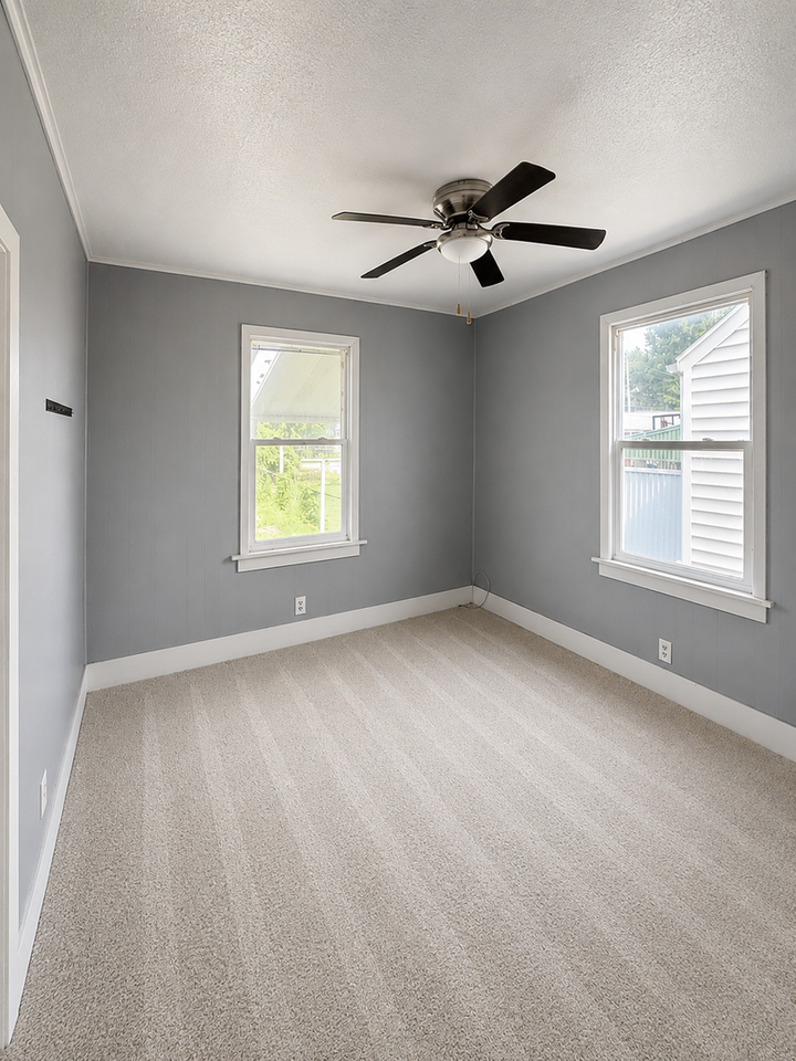 2517 Yale Blvd - Photo 6 of 7