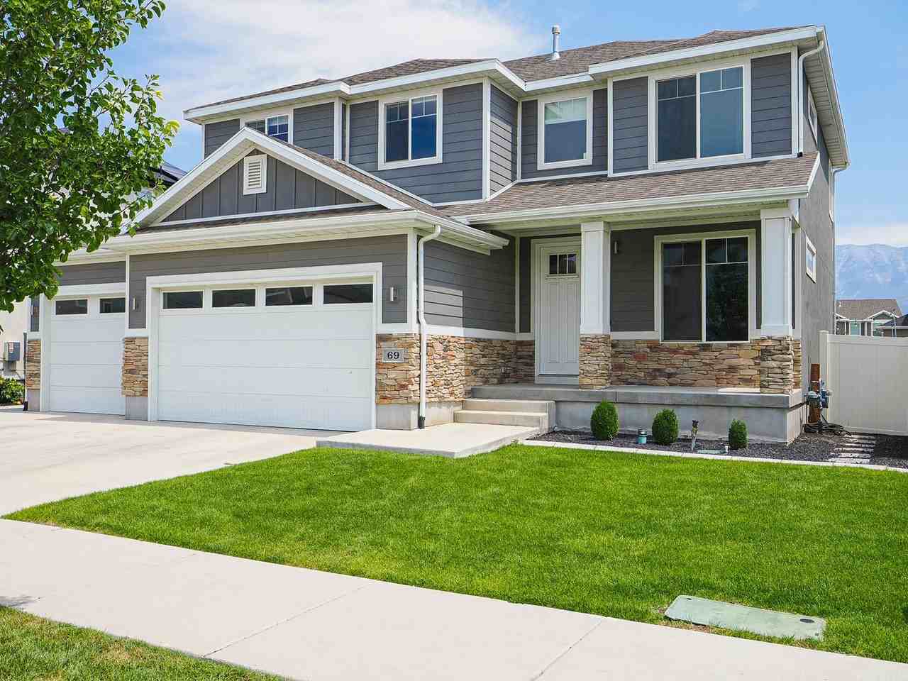 69 S Serrata Ln - Photo 2 of 45