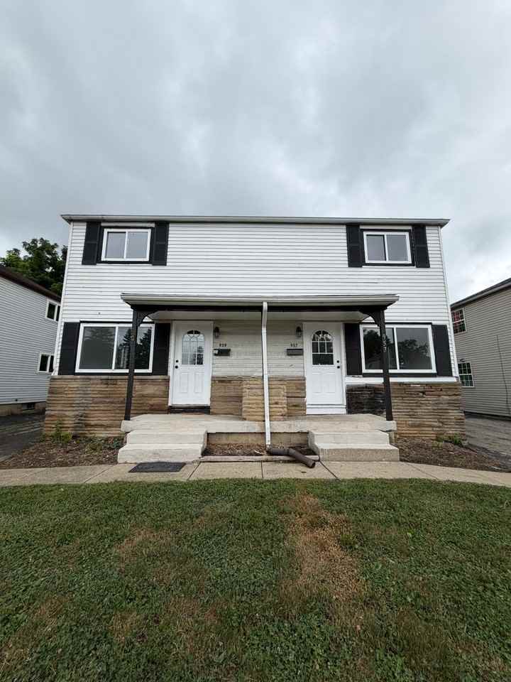 959 Racine Ave