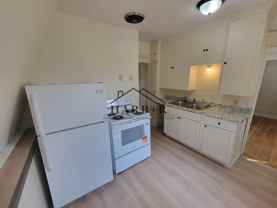 711 1st Dr Nw #B - Photo 1 of 1