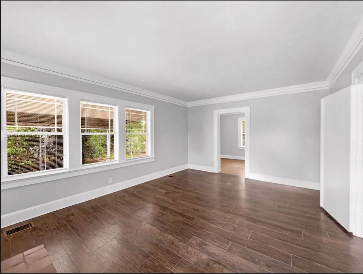 2794 Lake Harbin Rd - Photo 4 of 13