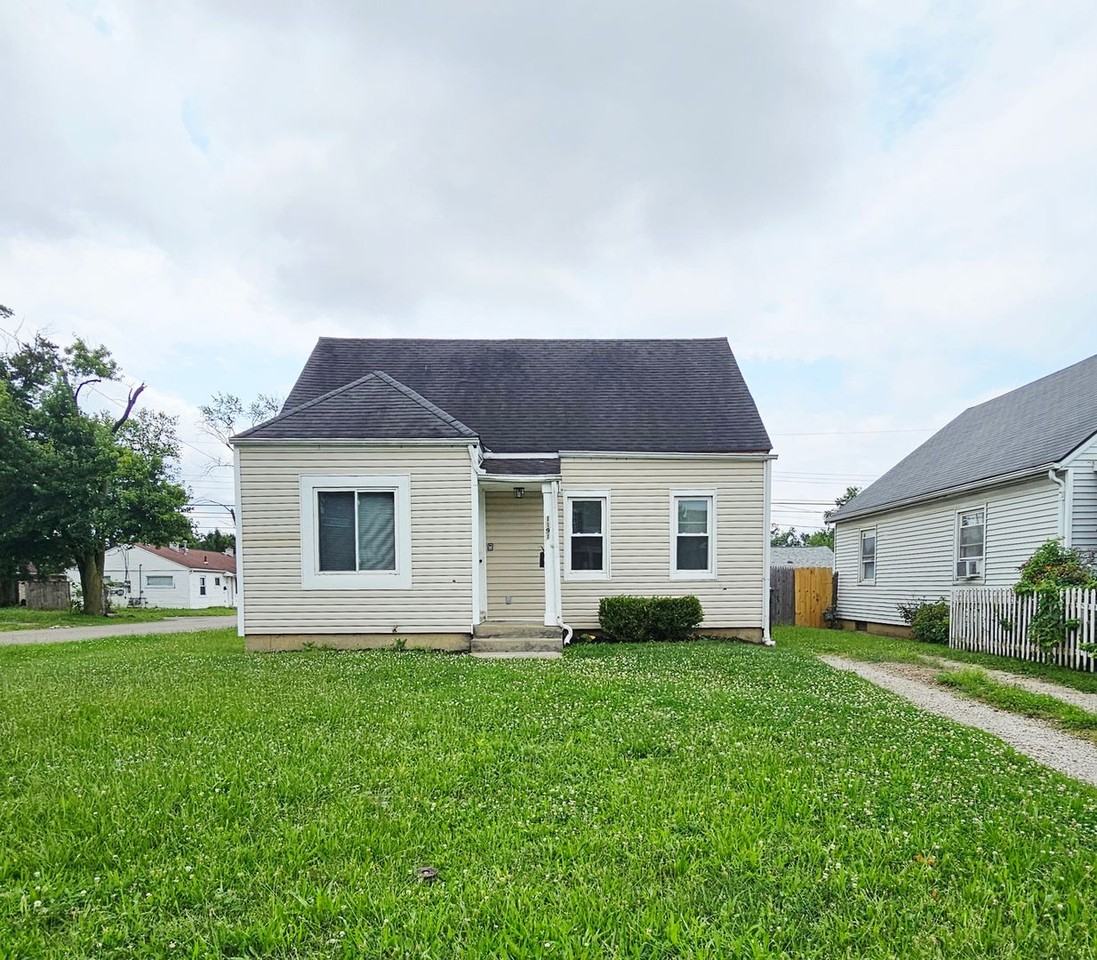1191 Duxberry Ave