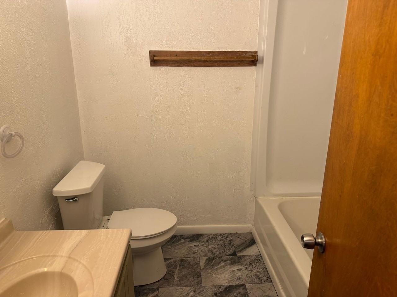 335 Dersam St #1 - Photo 7 of 7