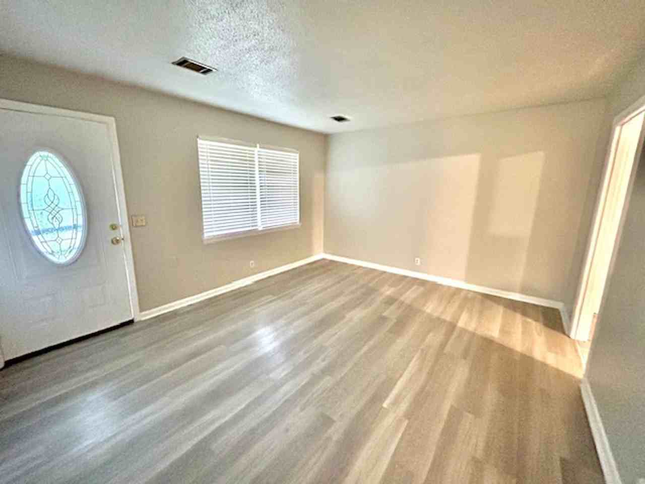3305 E Tucker Dr Nw - Photo 4 of 20
