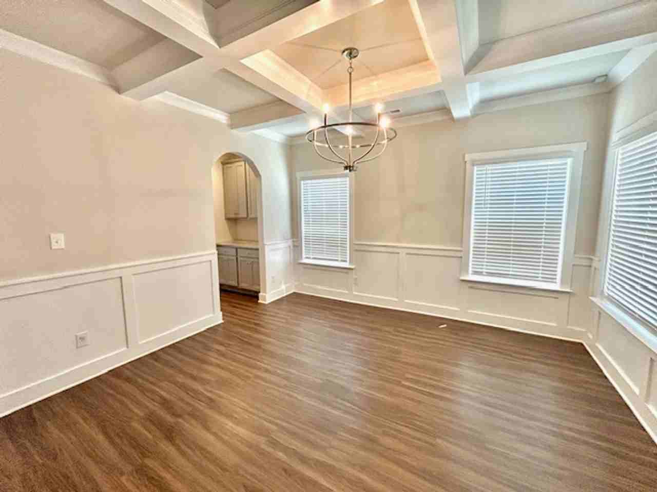 115 Hutchinson Rd - Photo 5 of 50
