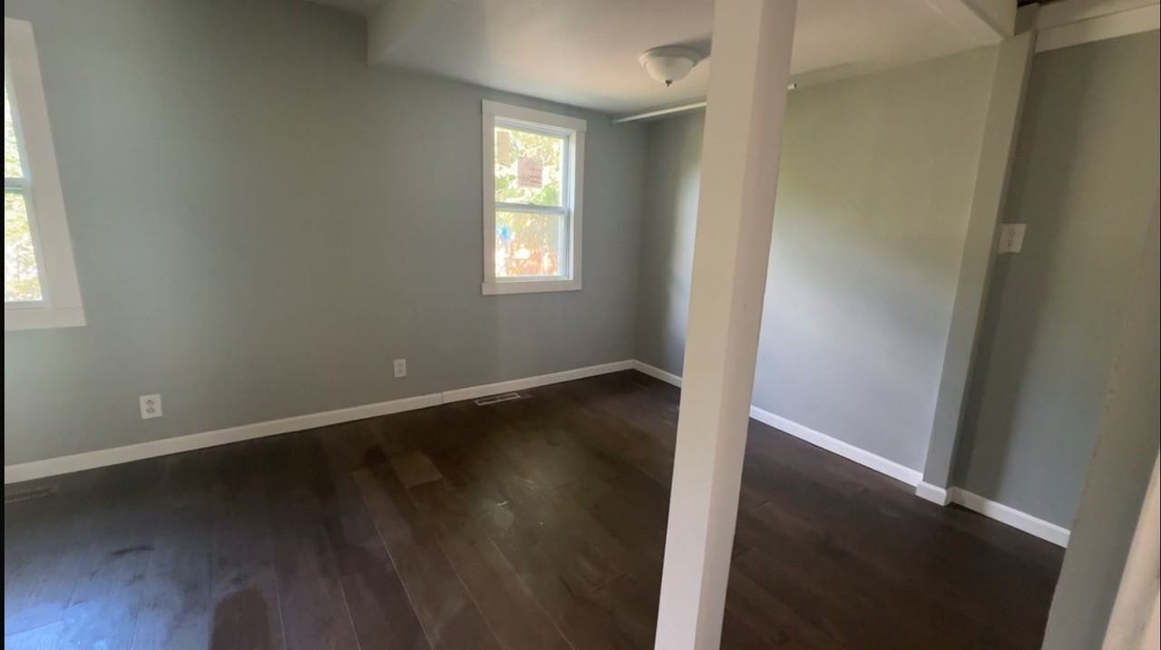 254 Fleek Ave - Photo 3 of 7