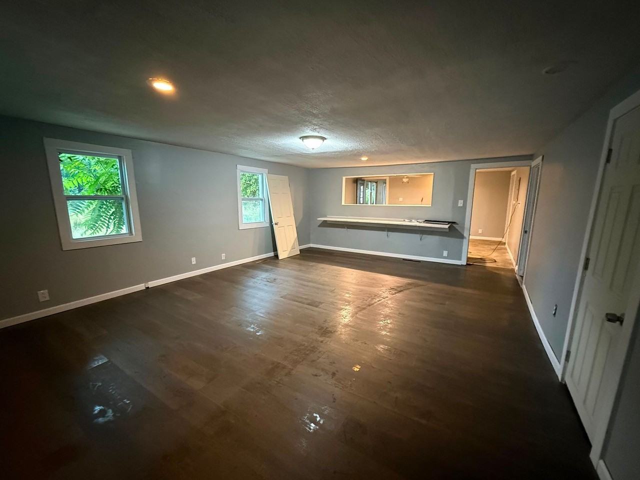 254 Fleek Ave - Photo 6 of 7