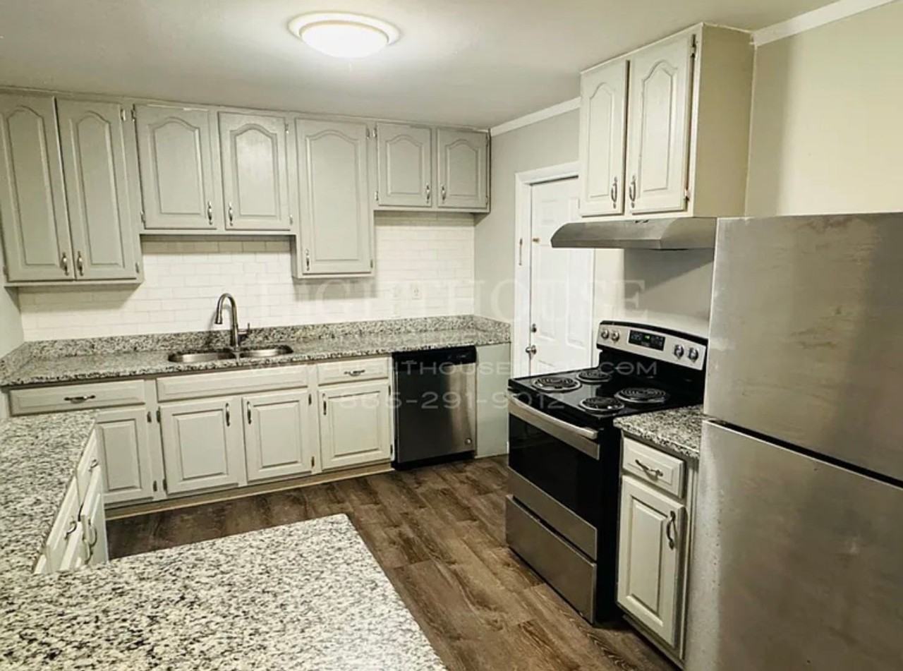 1505 Rambling Rd - Photo 5 of 18