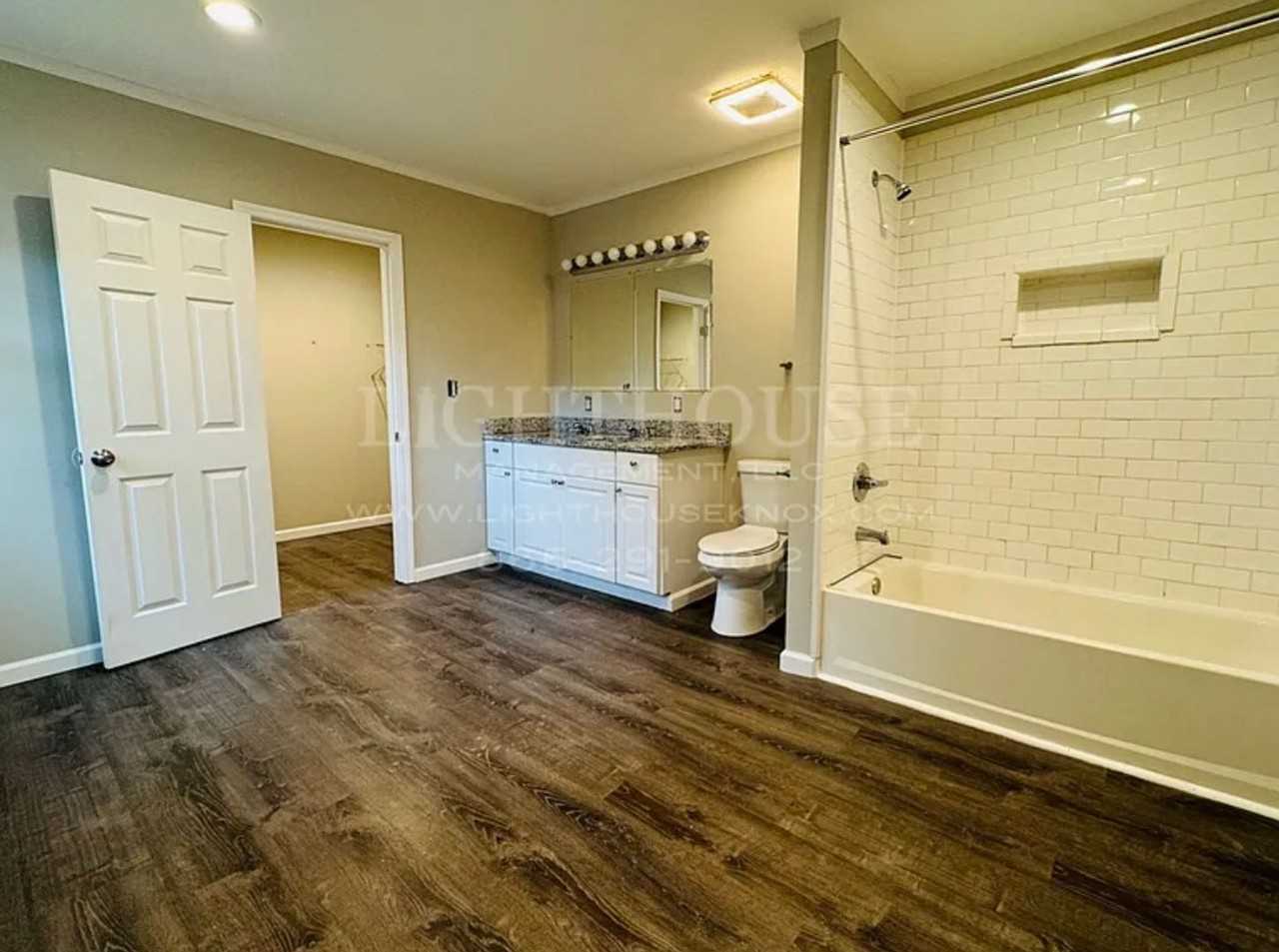 1505 Rambling Rd - Photo 7 of 18
