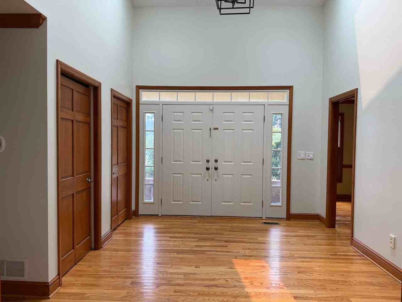 5201 Karrington Dr - Photo 2 of 19