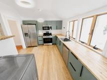 725 Warren St - Photo 1 of 1