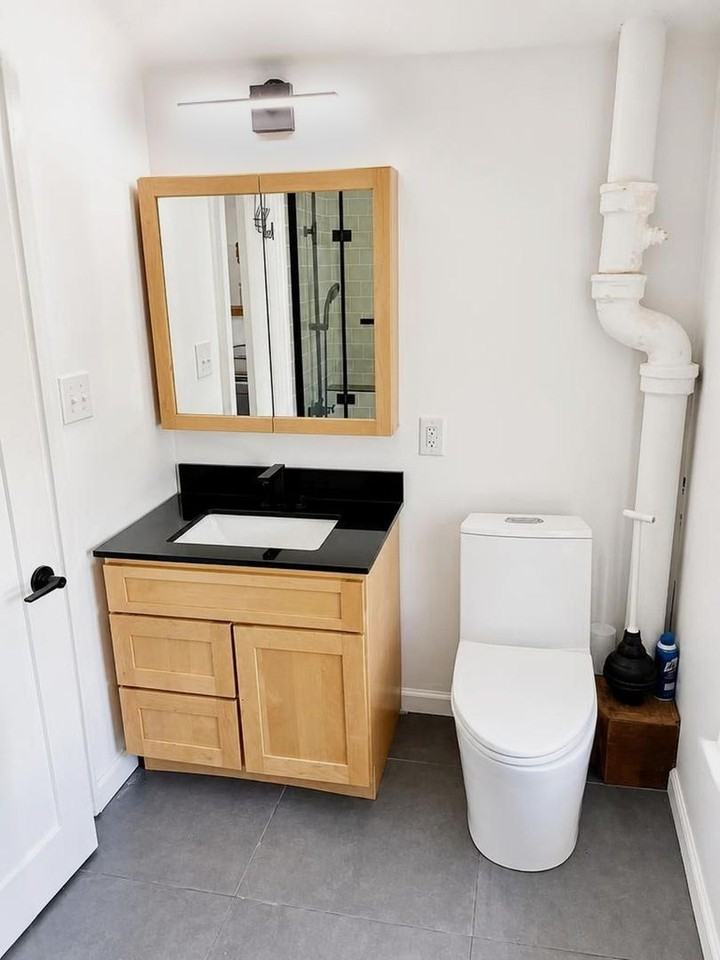 725 Warren St - Photo 5 of 10