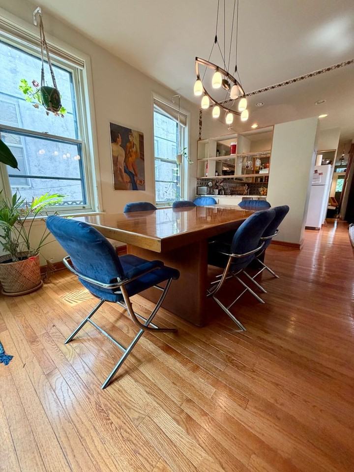 4518 Regent St - Photo 6 of 40