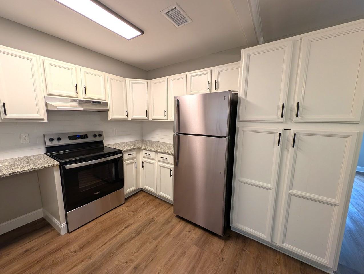 311 Skyland Ave #5 - Photo 2 of 14