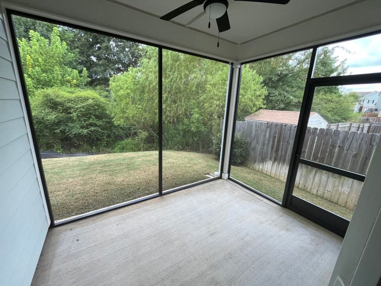 22725 Duffee Ln - Photo 4 of 20