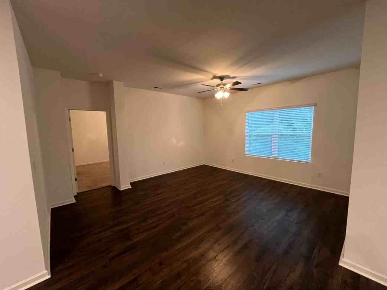 22725 Duffee Ln - Photo 5 of 20