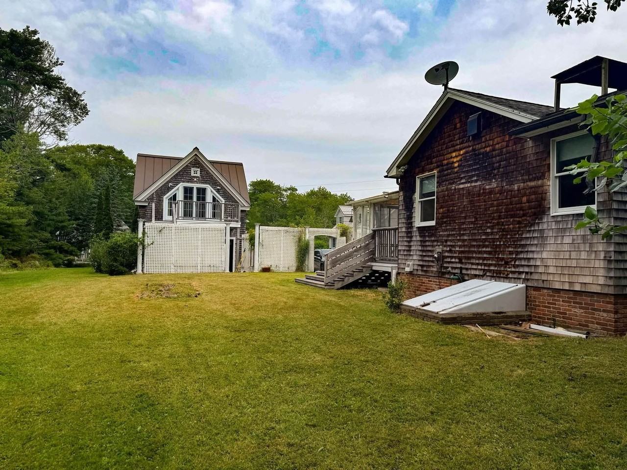 121 Old Schoolhouse Rd - Photo 5 of 24