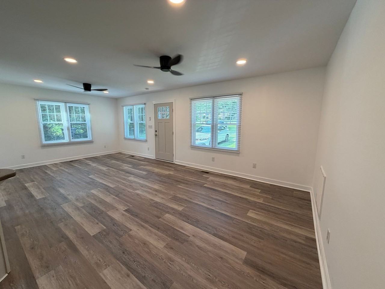 145 Arrow Ln - Photo 4 of 16