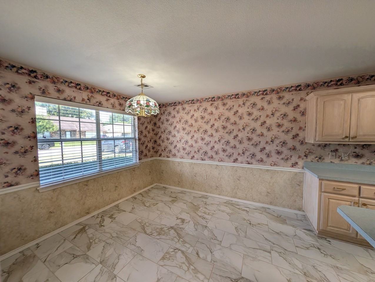 6947 E 46th Pl - Photo 2 of 26