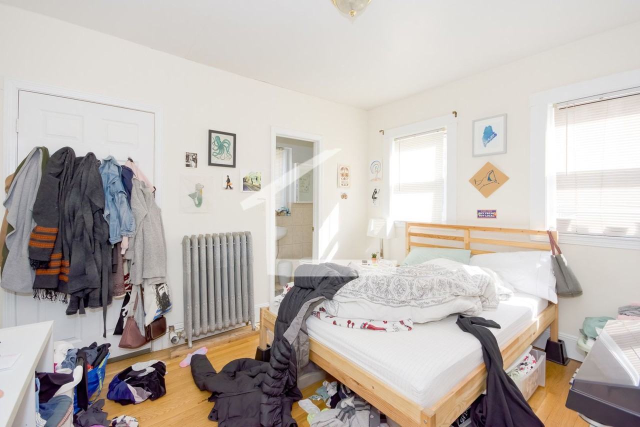 70 Quint Ave - Photo 5 of 11