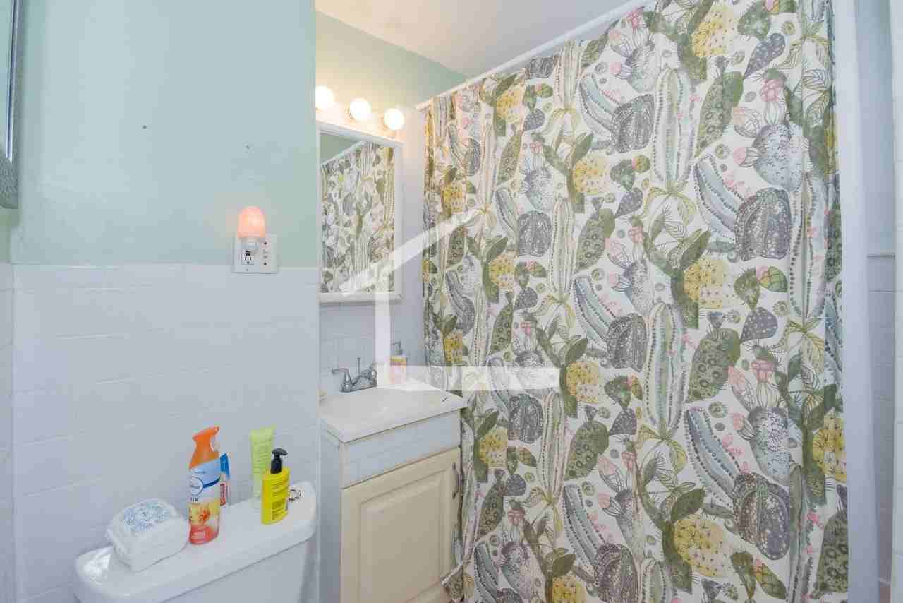 70 Quint Ave - Photo 7 of 11
