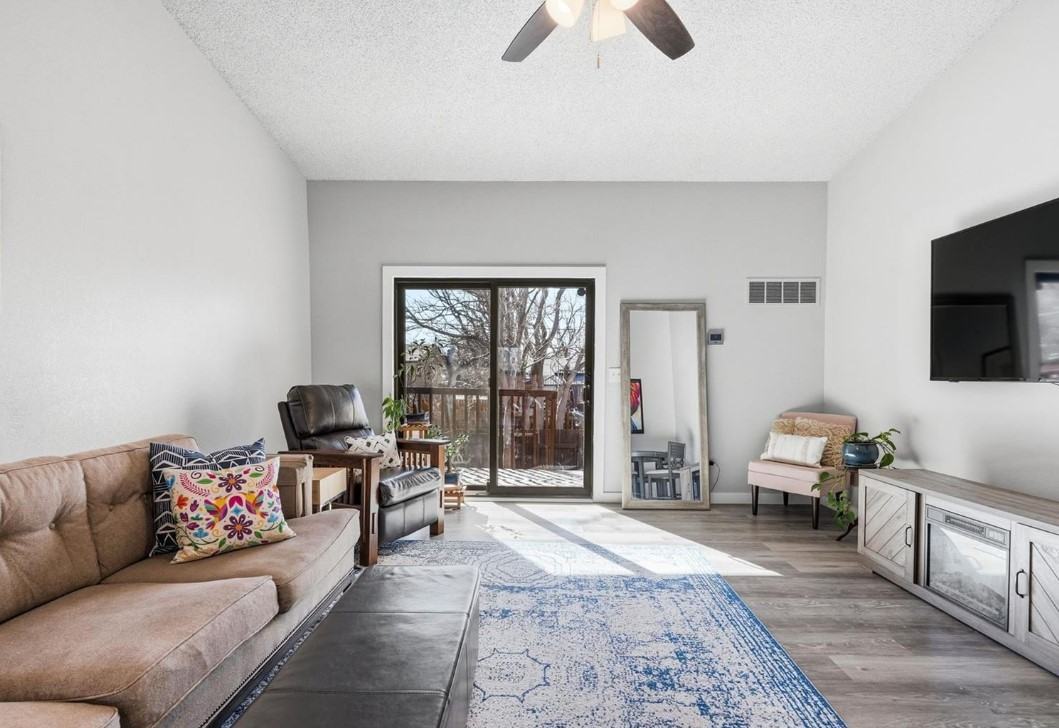 1615 Depew St #B - Photo 2 of 20