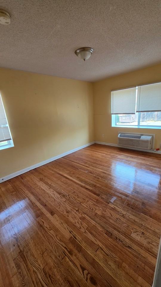 3700 Pasadena St #2 - Photo 7 of 8