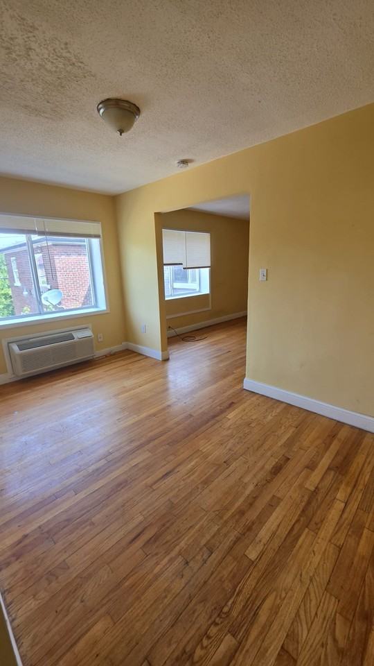 3700 Pasadena St #7 - Photo 2 of 10