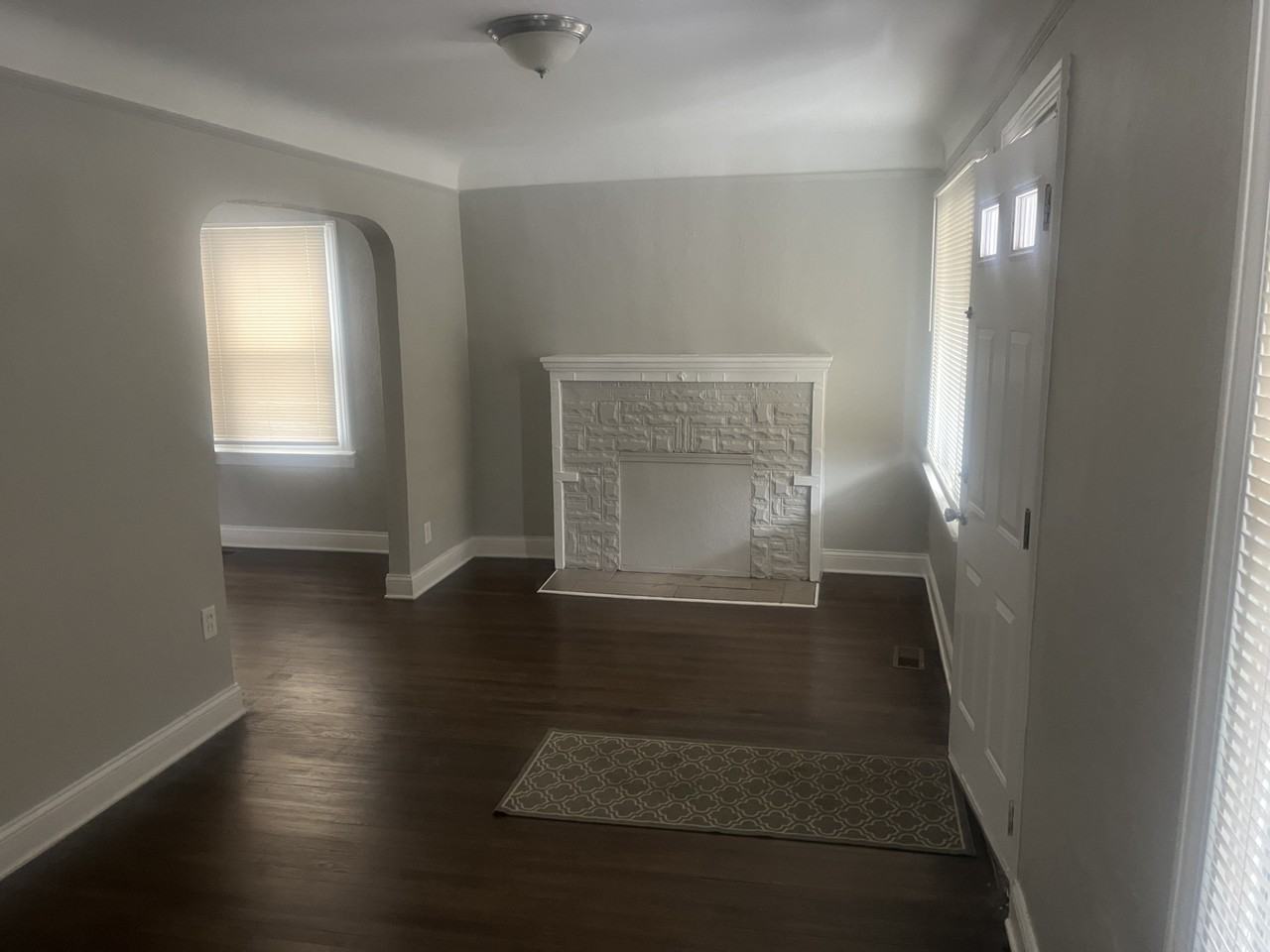 15337 Aubrey - Photo 2 of 9