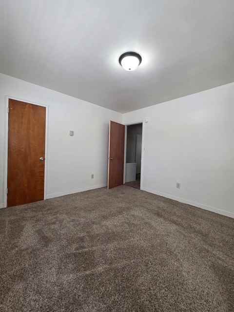 702 8th Ave N #710 - Photo 5 of 16