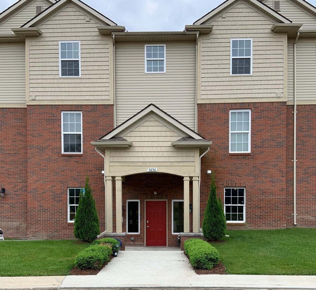 5664 Norway Spruce Dr #21