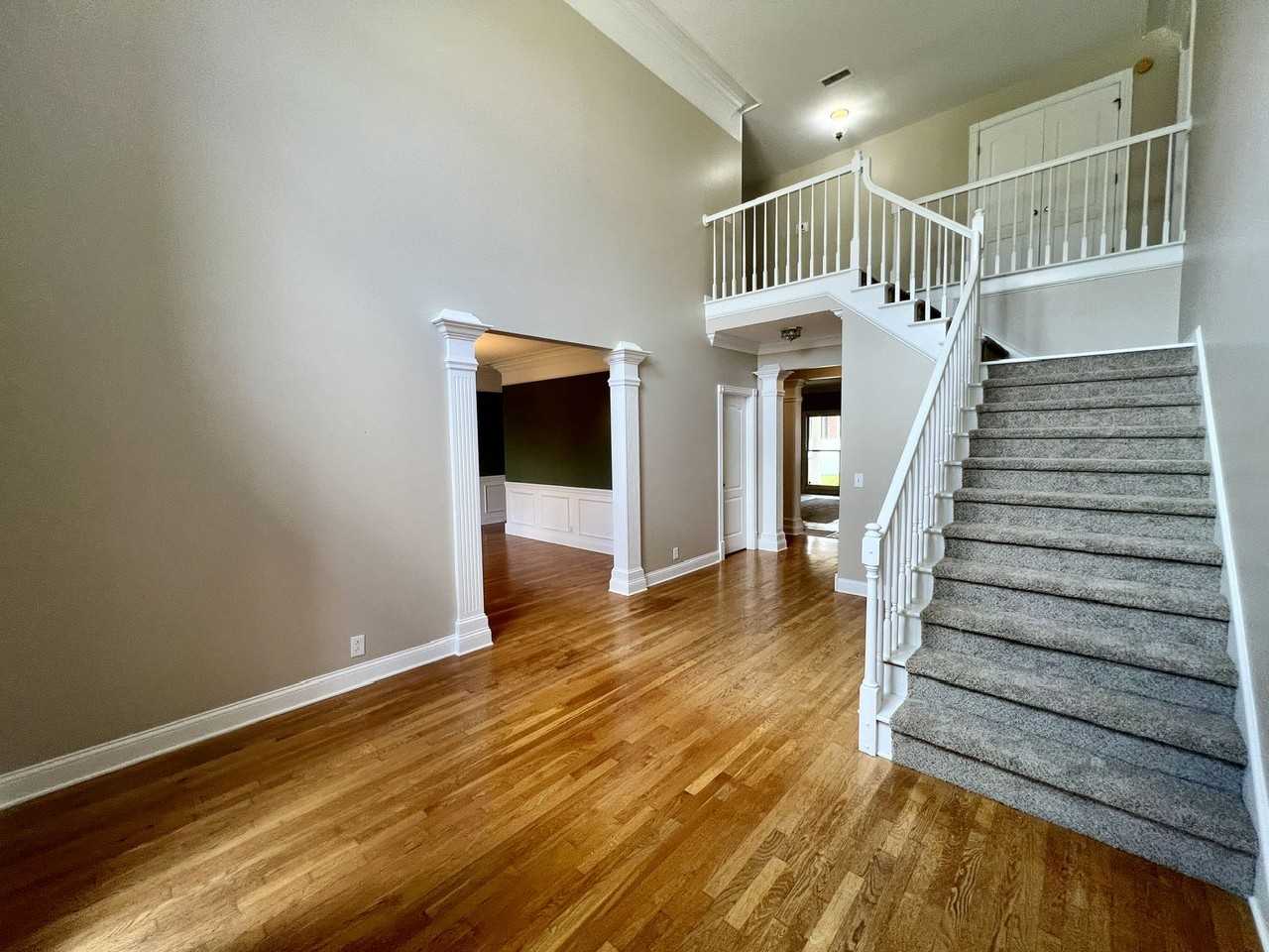 2903 Saint Johns Dr - Photo 5 of 43