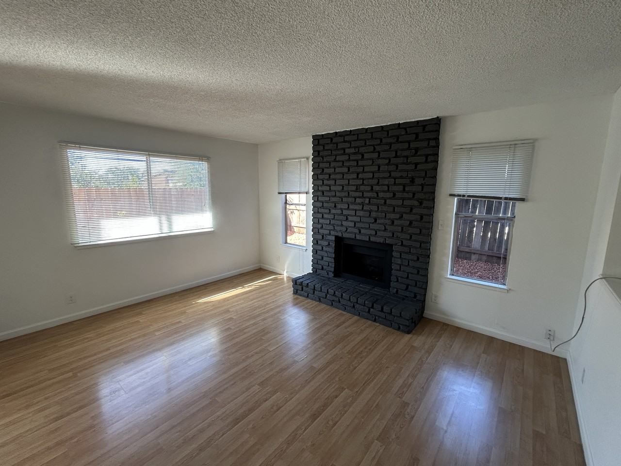 6114 Merrywood Dr - Photo 4 of 14
