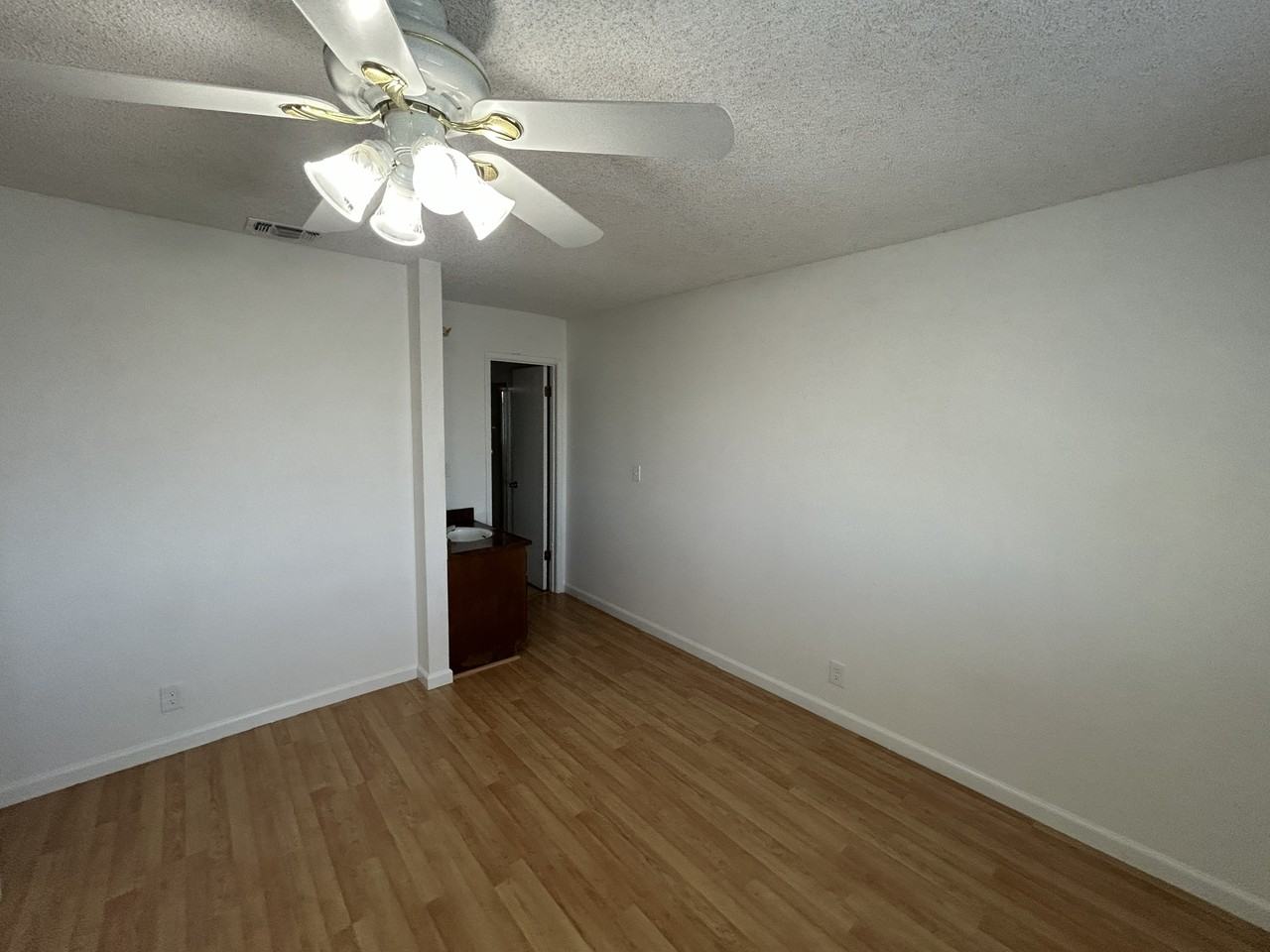 6114 Merrywood Dr - Photo 7 of 14