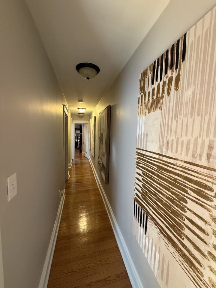 214 W 39th St - Photo 4 of 14
