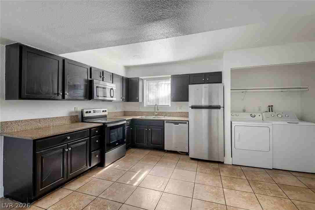 3501 Rio Robles Dr - Photo 6 of 11