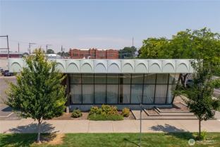 103 E Poplar St - Photo 1 of 1