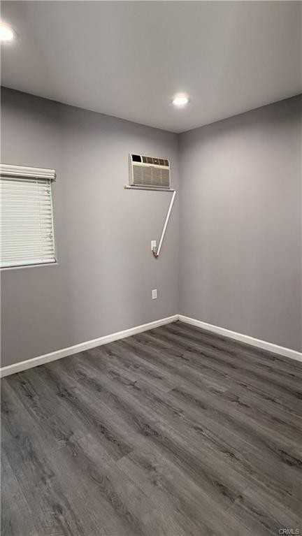 18623 Orange St - Photo 5 of 11