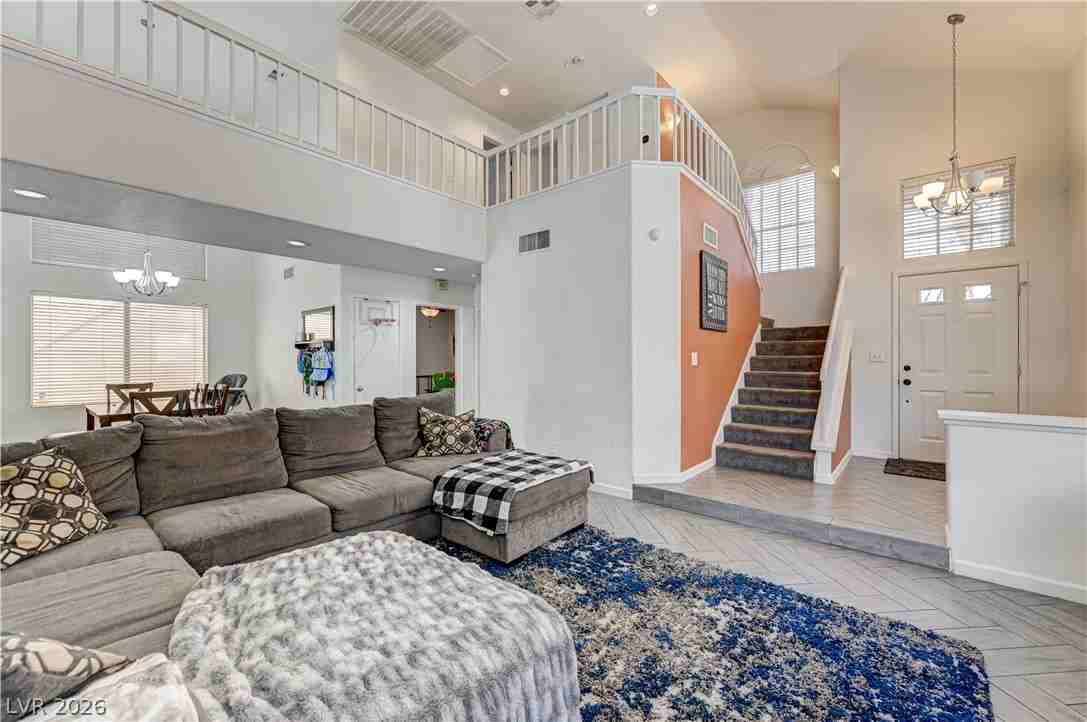 312 Windmere St - Photo 6 of 50