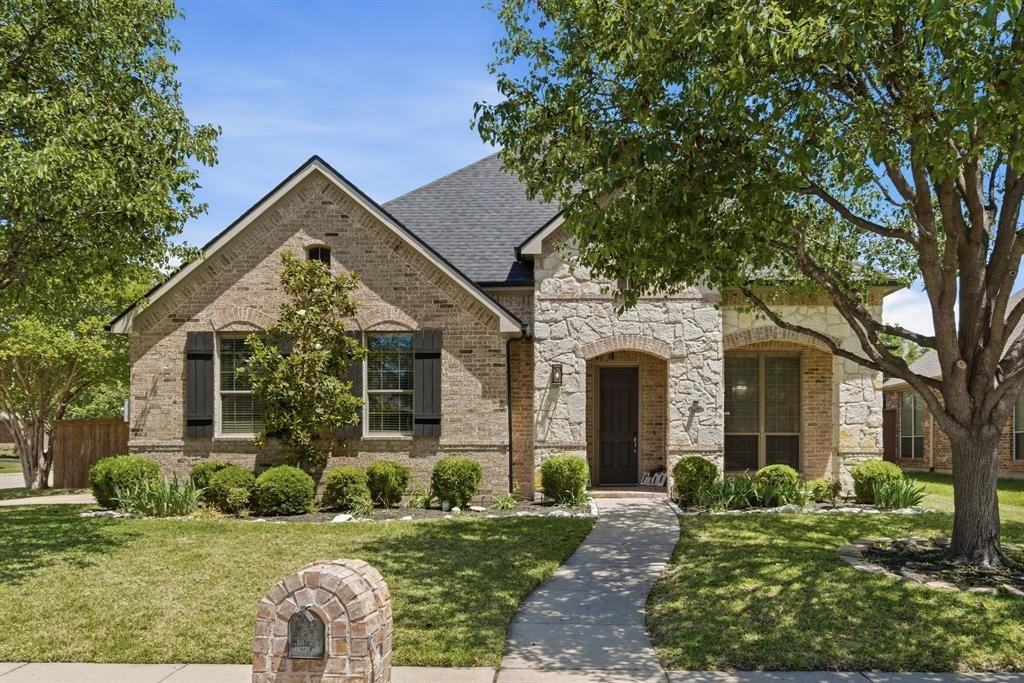 2437 Fawn Meadow Dr - Photo 2 of 29