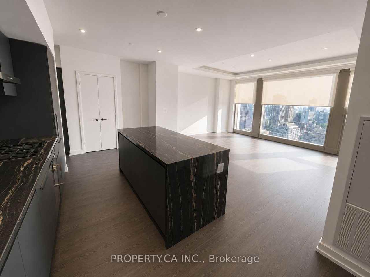 1315 Bay Street #2002 - Photo 3 of 27