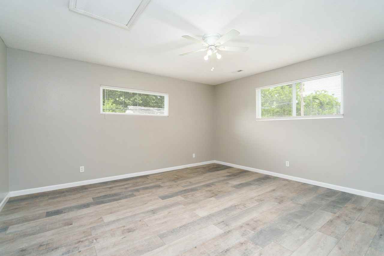 4005 White St - Photo 6 of 13