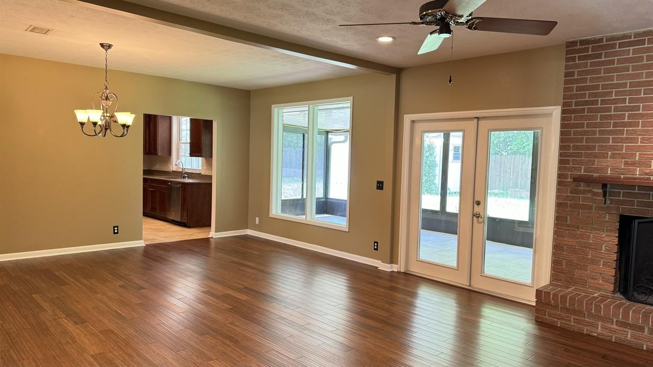 5051 Thorden Rd #1 - Photo 5 of 17