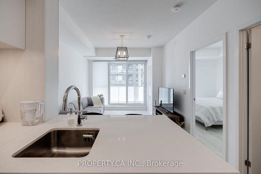 34 Tubman Avenue #505e - Photo 7 of 21