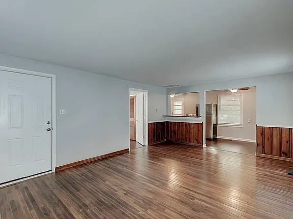 4449 Kingsley Dr #4449 - Photo 3 of 14
