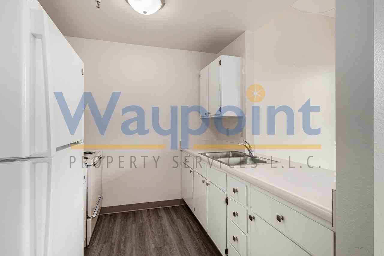 101 S Front St #103 - Photo 4 of 21