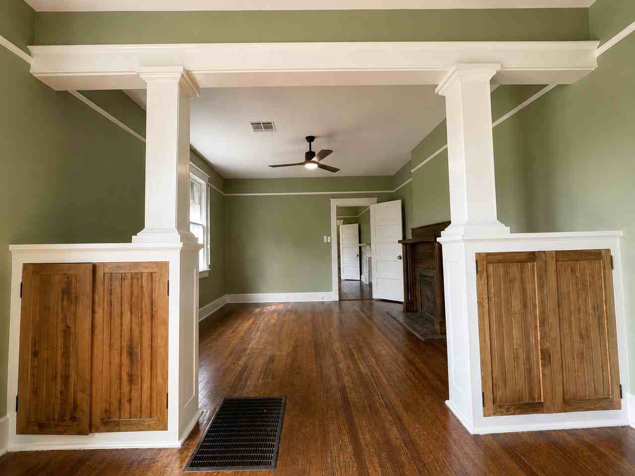 2627 Laharpe St #1 - Photo 2 of 14