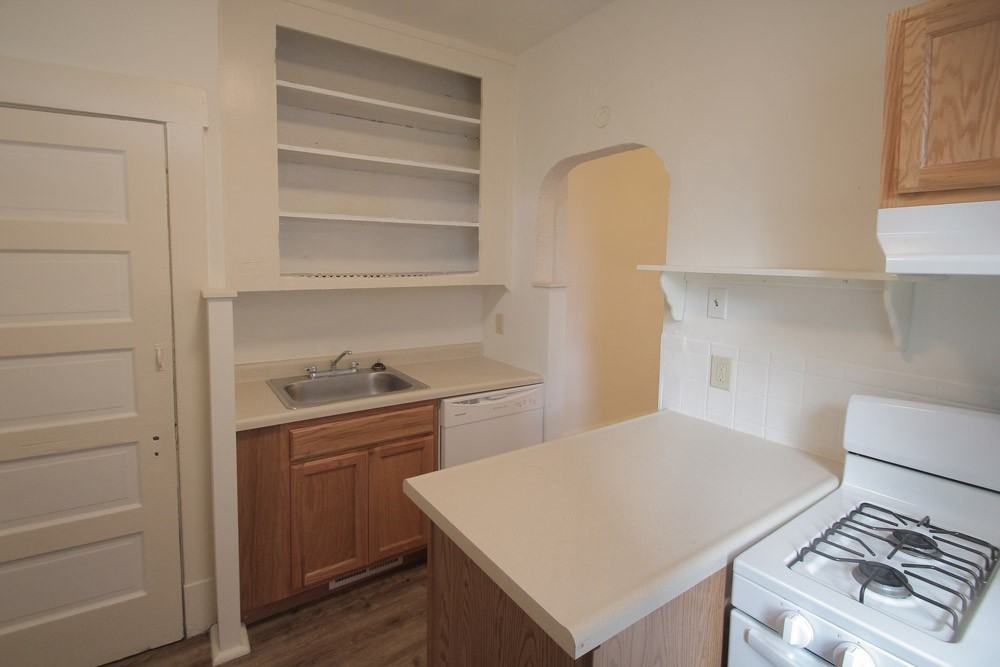 124 S. Trenton Ave - Photo 6 of 26