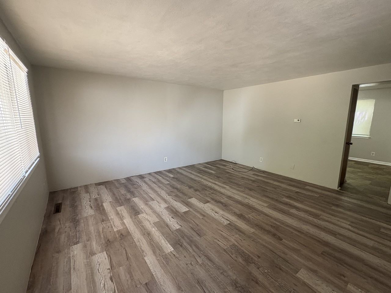 760 East Shore Drive #4 - Photo 2 of 12