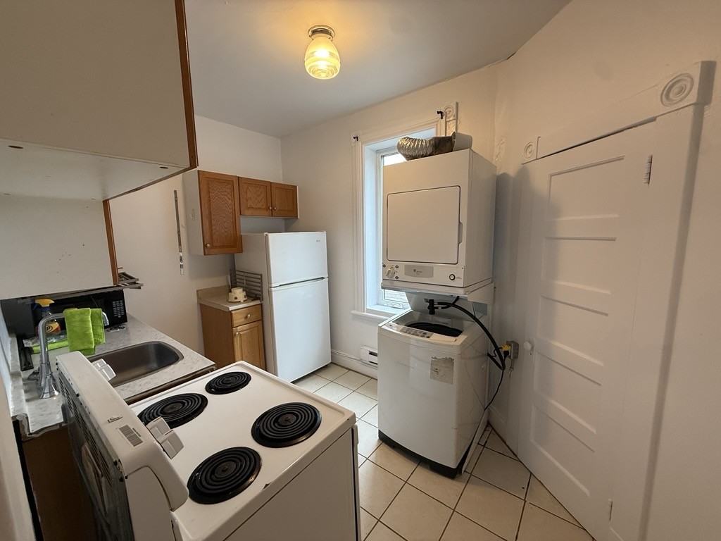 89 Lower Charlotte Street #2 - Photo 7 of 9